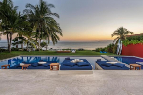 Stunning 5Bd Beachfront Villa Fully Staffed w Golf, Spa, Beach Clubs & More